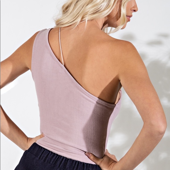 Asymmetrical Lavender One Shoulder Cut-out Knit Bodysuit - Picture 3 of 5